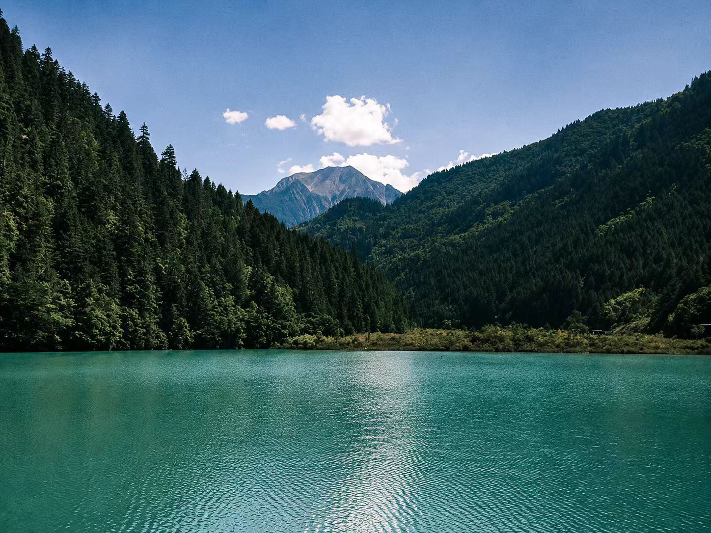 Mountain lake in Jiuzhaigou
